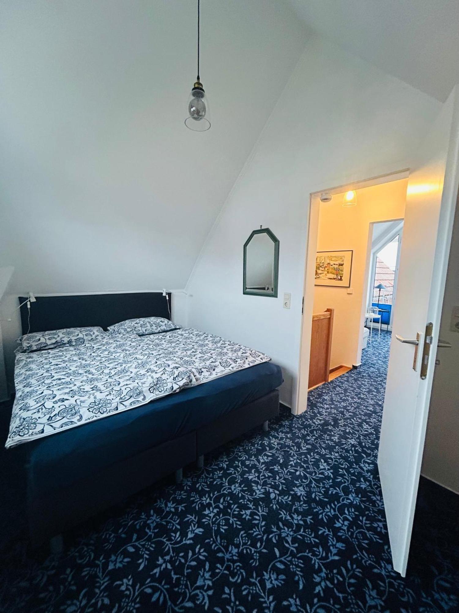 Hafenblick Marina Apartment *